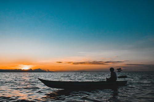 有关人, 剪影, 日落的免费素材图片