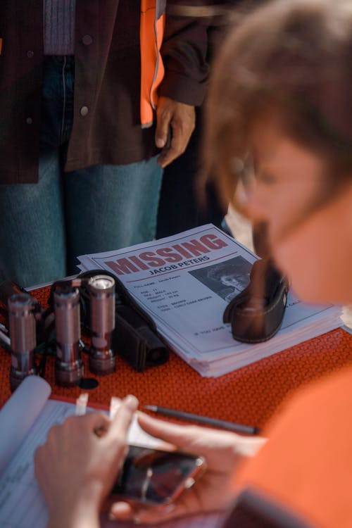 有关伸出援助之手, 合作, 團隊合作的免费素材图片