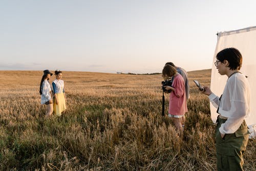 有关bts, 女性, 户外摄影的免费素材图片