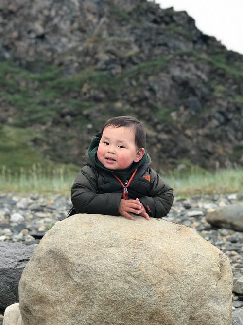 有关倚, 可愛, 垂直拍摄的免费素材图片