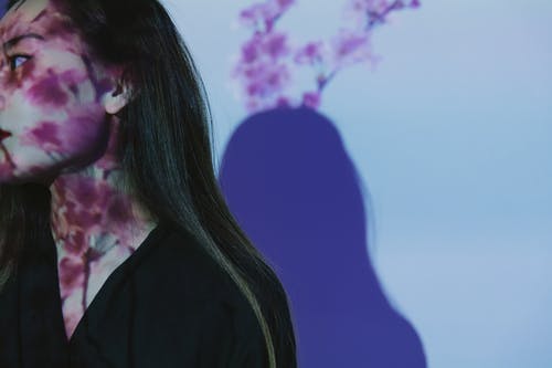 有关室內, 投影機, 擺姿勢的免费素材图片