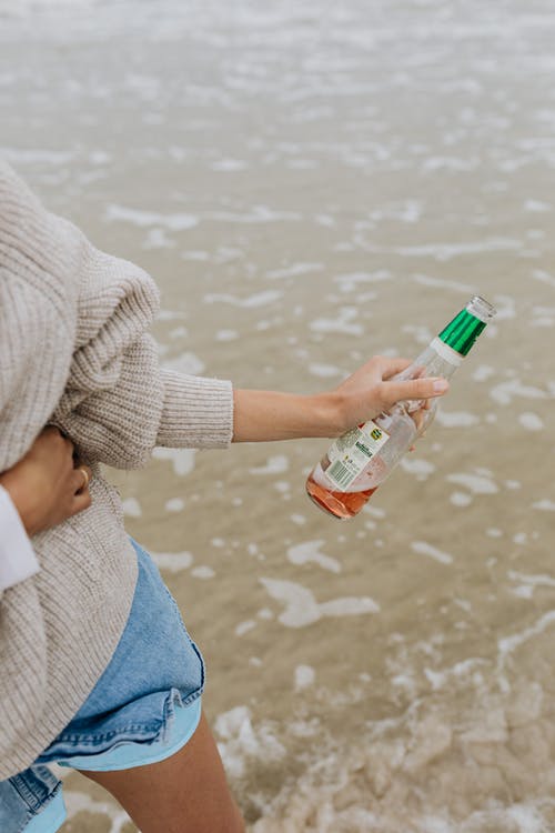 有关啤酒, 啤酒瓶, 垂直拍摄的免费素材图片