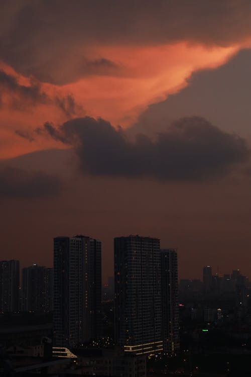 有关垂直拍摄, 天際線, 建築的免费素材图片