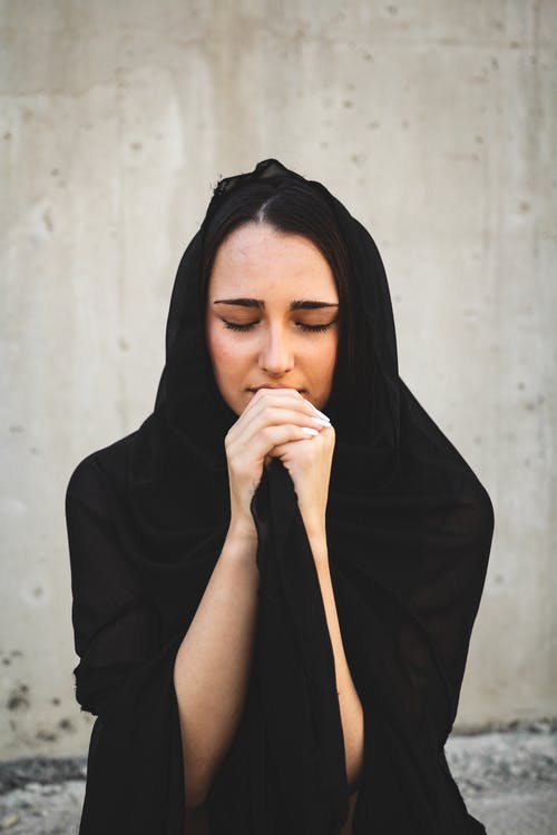 有关信仰, 双手合十, 垂直拍摄的免费素材图片