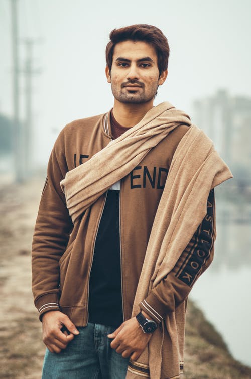 有关人, 垂直拍摄, 夾克的免费素材图片