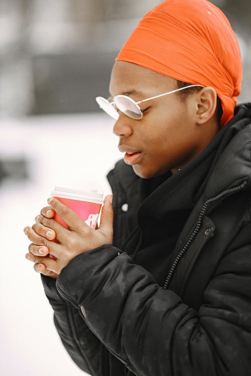 有关一次性杯子, 人, 側面圖的免费素材图片