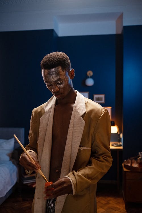 有关人, 刷子, 塗料的免费素材图片