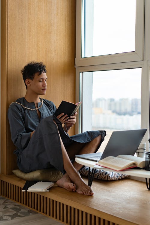 有关人, 倚, 坐的免费素材图片