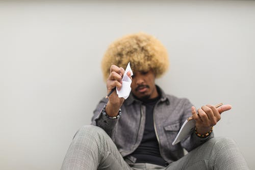 有关人, 哀思, 思維的免费素材图片