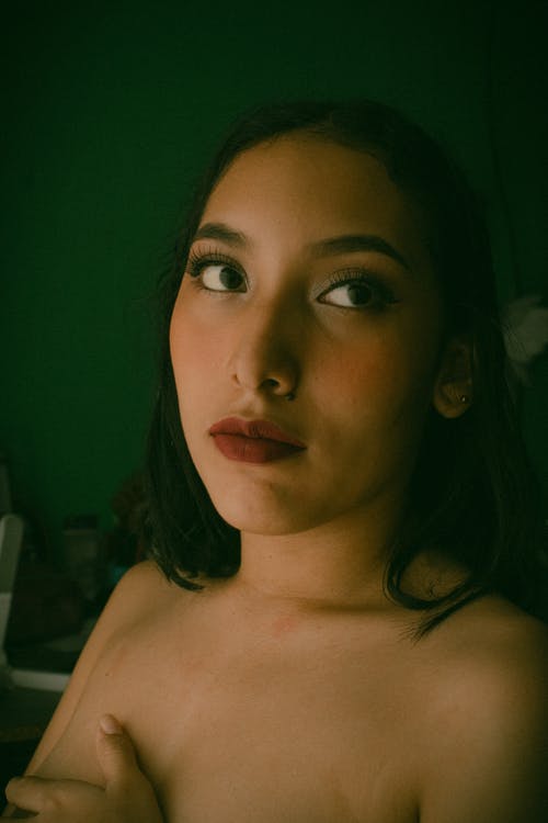 有关垂直的, 女人, 年輕的免费素材图片