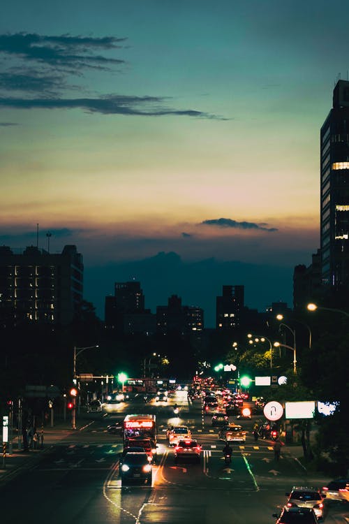 有关垂直拍摄, 城市, 市中心的免费素材图片