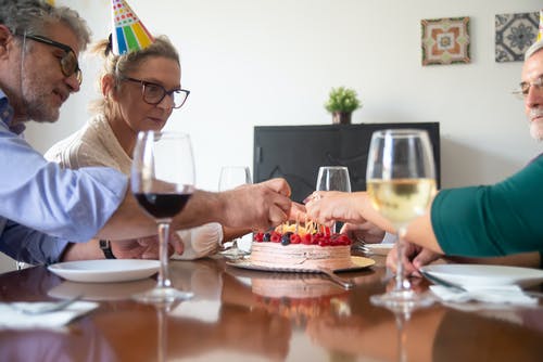 有关一起, 吃, 坐的免费素材图片