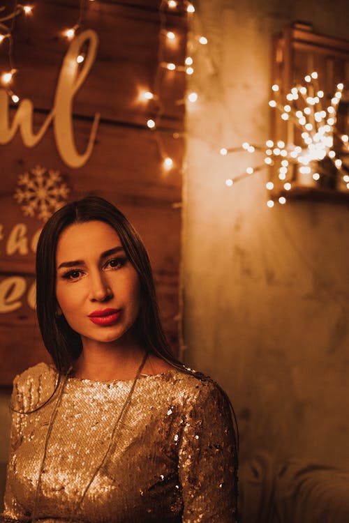 有关優雅, 光鮮亮麗, 垂直拍摄的免费素材图片