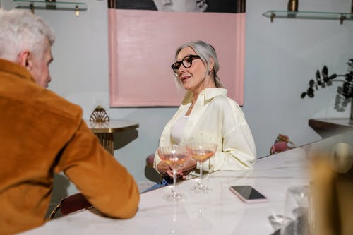 有关優美, 優雅, 坐的免费素材图片