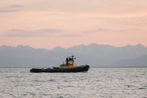 有关山背景, 水, 海的免费素材图片
