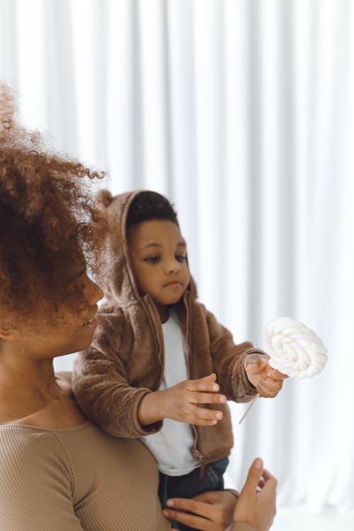 有关兒子, 兒童, 女人的免费素材图片