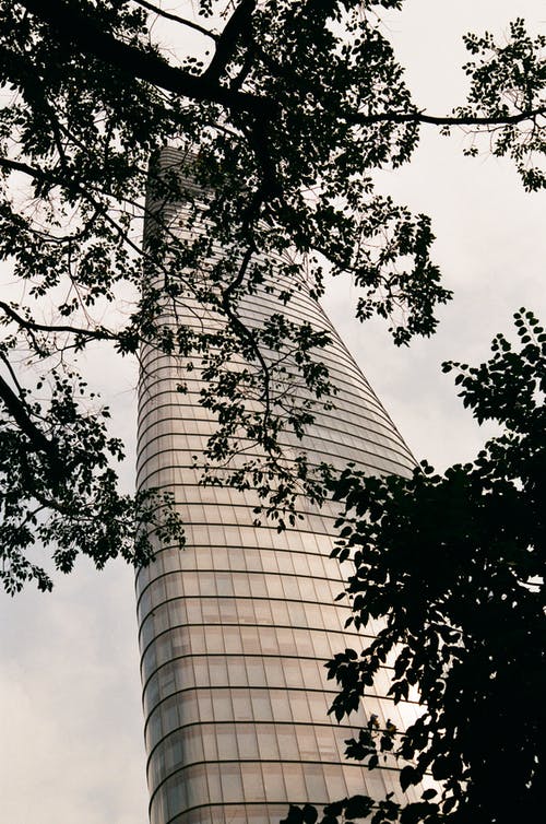 有关低角度拍摄, 垂直拍摄, 建築外觀的免费素材图片