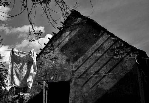 有关灰度摄影, 灰色混凝土, 牆壁的免费素材图片