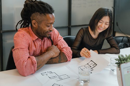 有关人, 休闲服装, 內容的免费素材图片