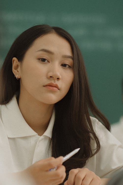 有关垂直拍摄, 女人, 漂亮的免费素材图片