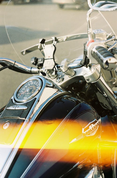 有关垂直拍摄, 摩托車, 特写的免费素材图片