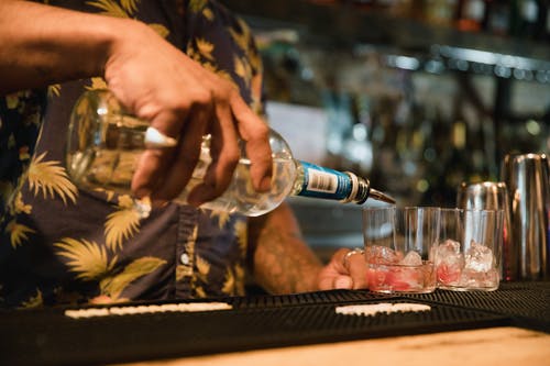 有关人, 冰, 冷飲的免费素材图片