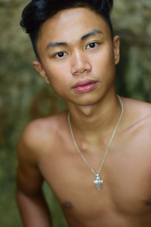 有关人, 垂直拍摄, 年輕的免费素材图片