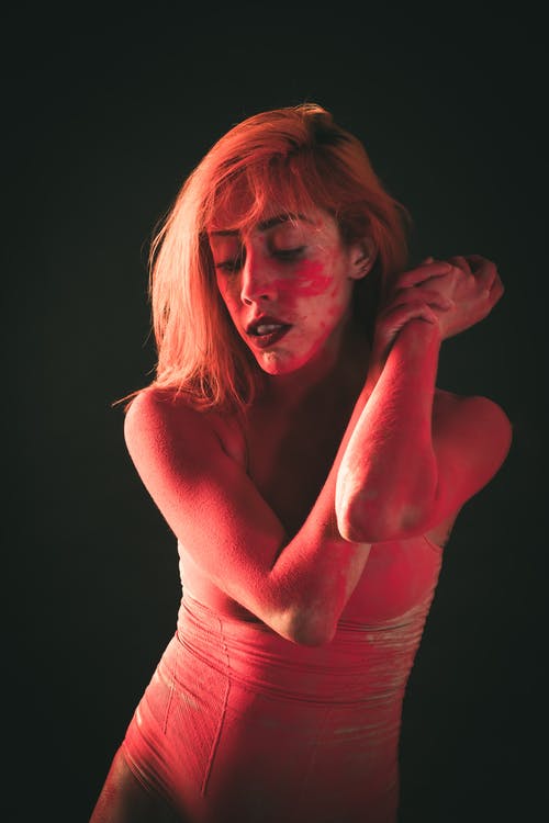 有关垂直拍摄, 女人, 女性的免费素材图片