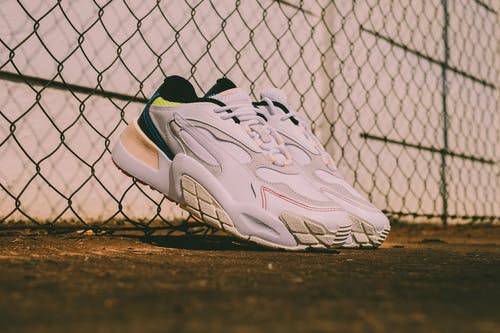 有关特写, 膠鞋, 運動鞋的免费素材图片