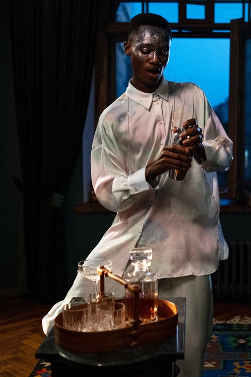 有关人, 年輕, 振动筛的免费素材图片