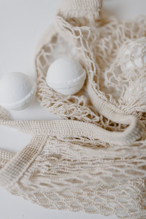 有关垂直拍摄, 浴炸弹, 网袋的免费素材图片