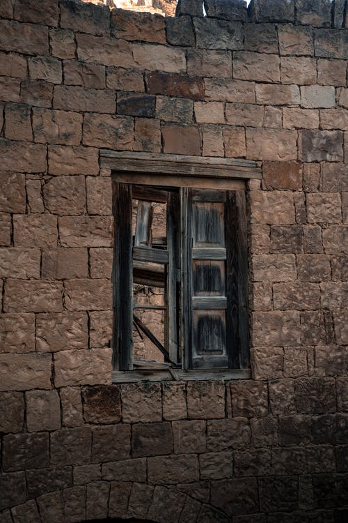 有关垂直拍摄, 木窗, 鄉村的免费素材图片