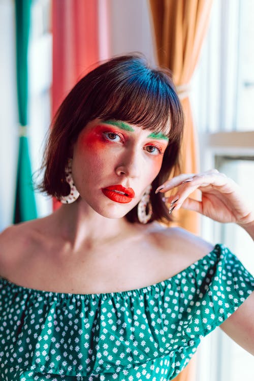 有关LGBTQ, 化妝, 垂直拍摄的免费素材图片