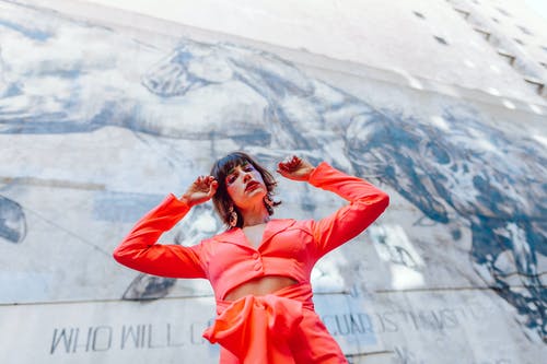 有关LGBTQ, 人, 低角度拍攝的免费素材图片