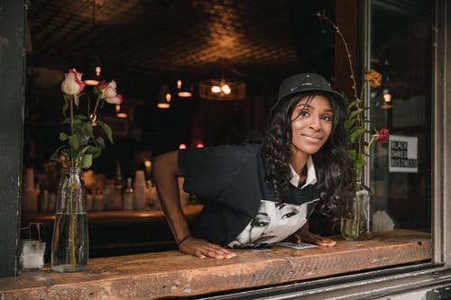 有关t恤, 倚, 女人的免费素材图片