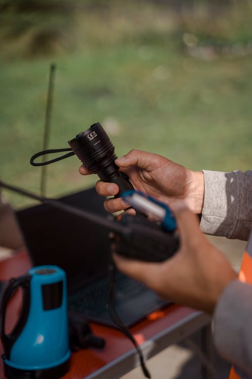 有关失踪, 志愿服务, 戶外的免费素材图片