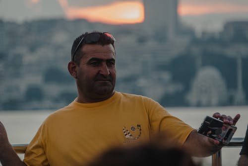 有关人, 戶外, 握住的免费素材图片