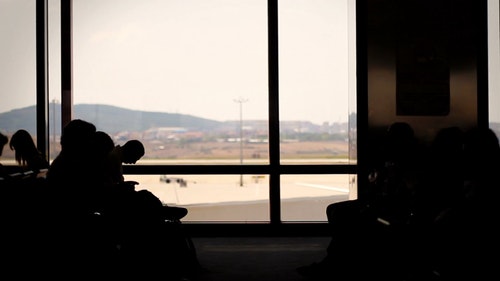 等待的人 · 免费素材视频