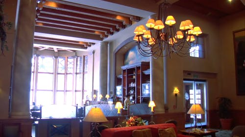 酒店酒廊视频 · 免费素材视频