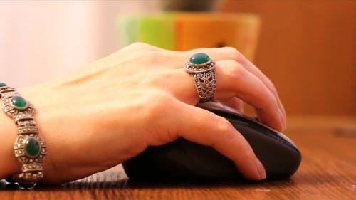 手移动鼠标 · 免费素材视频