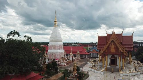 在泰国的寺庙鸟瞰图 · 免费素材视频