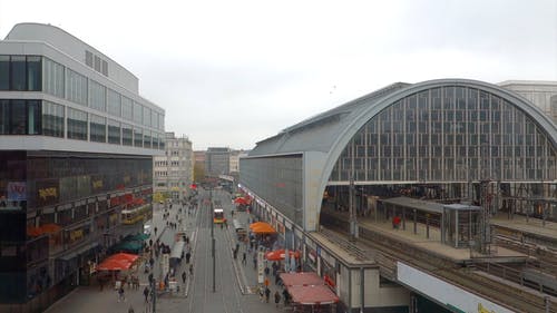 繁忙的商业中心 · 免费素材视频