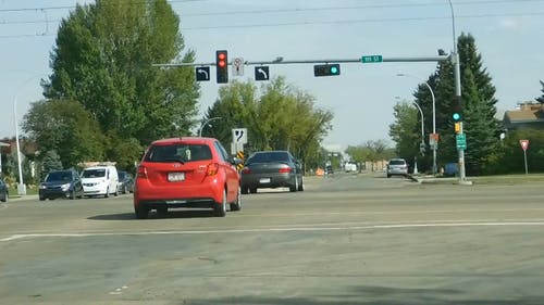 道路上的车辆 · 免费素材视频