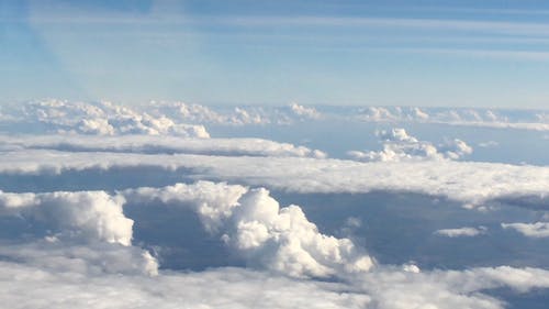 从上面的云层视图 · 免费素材视频