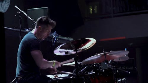 乐队的鼓手 · 免费素材视频