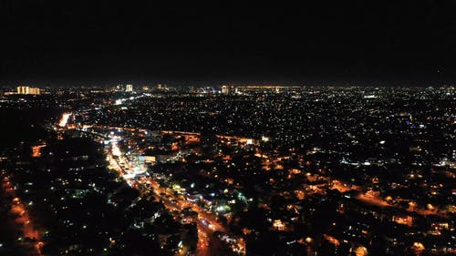 夜间城市景观 · 免费素材视频