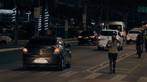 繁忙的道路 · 免费素材视频