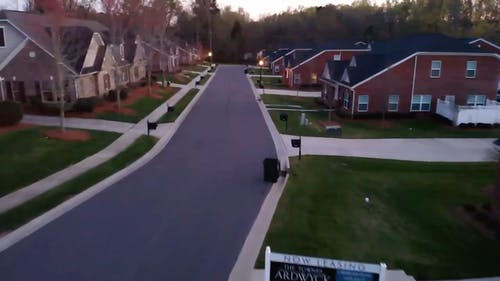 无人机的房子观 · 免费素材视频