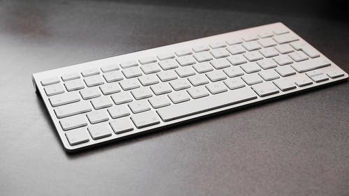 白色键盘 · 免费素材视频