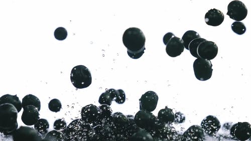 上下弹跳水果 · 免费素材视频